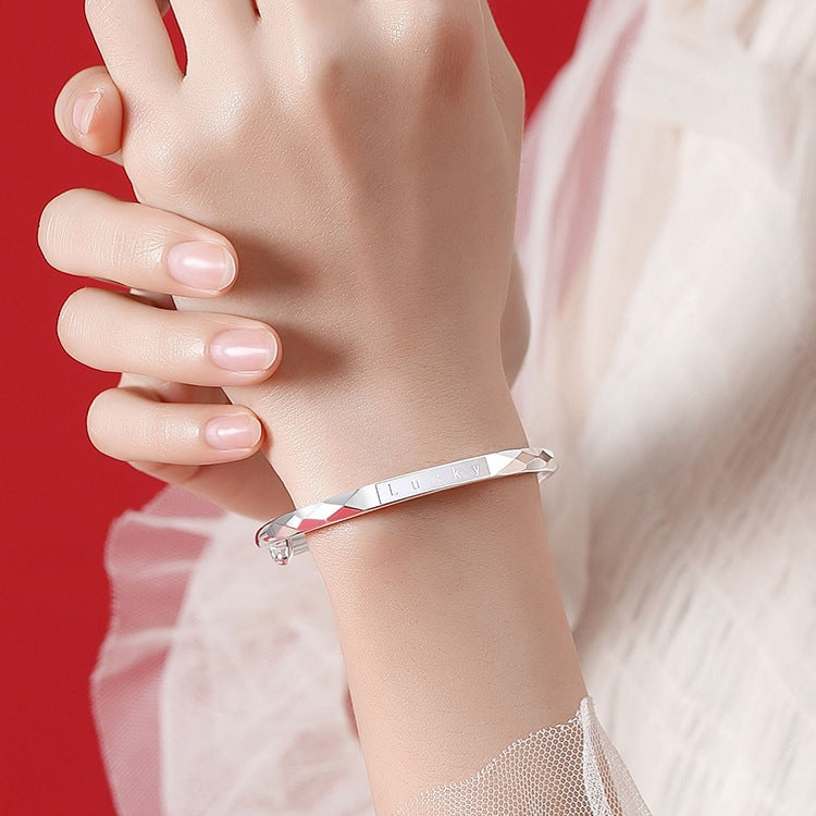 Lucky Bracelet - Your Perfect Lucky Charm Accessory
