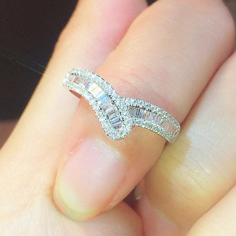 Multi Row Diamond Ring – Elegant & Timeless Design