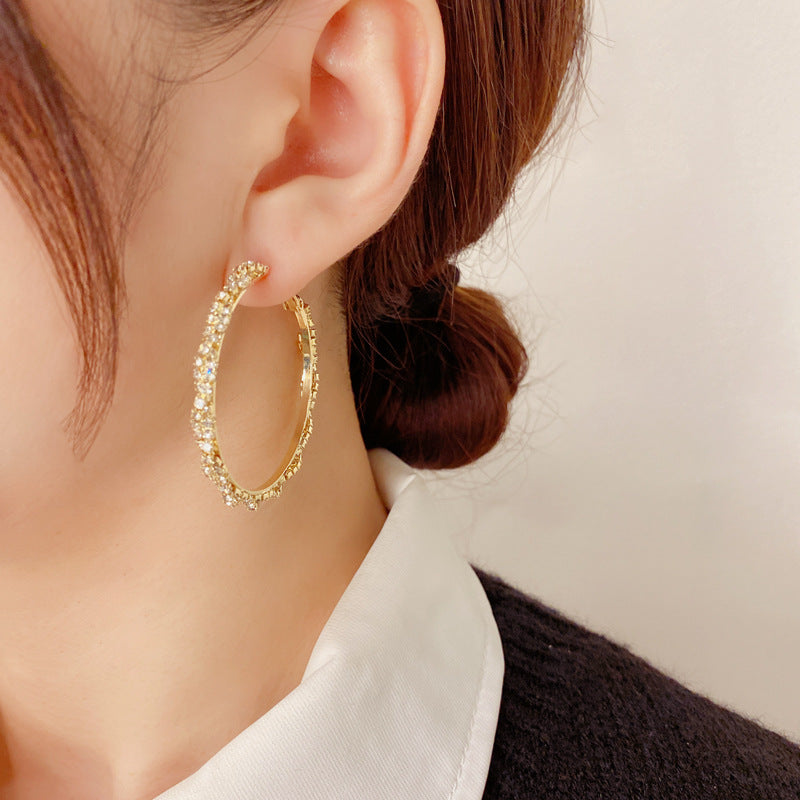 Rhinestone Winding Big Ear Ring - Luxurious Statement Jewelry