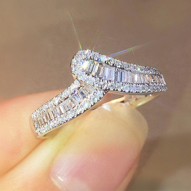 Multi Row Diamond Ring – Elegant & Timeless Design