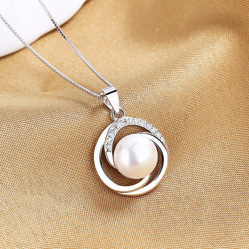 Flower Pearl Necklace - Elegant Jewelry at Items For Everyone